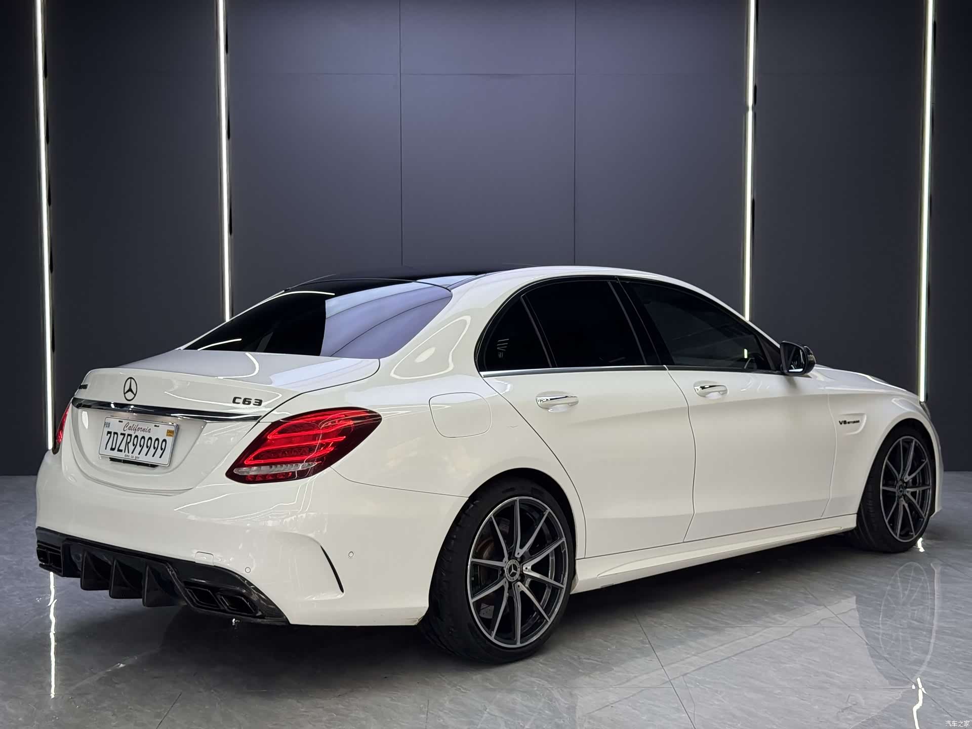 Mercedes-Benz C-Class, 2016 9