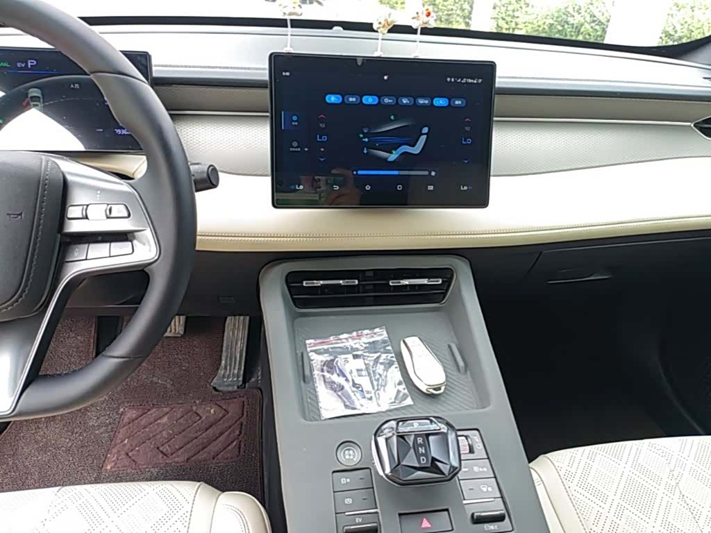 BYD Qin, 2025 13