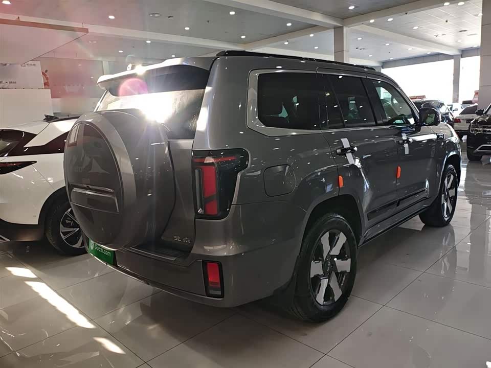 Beijing BJ60 Thunder