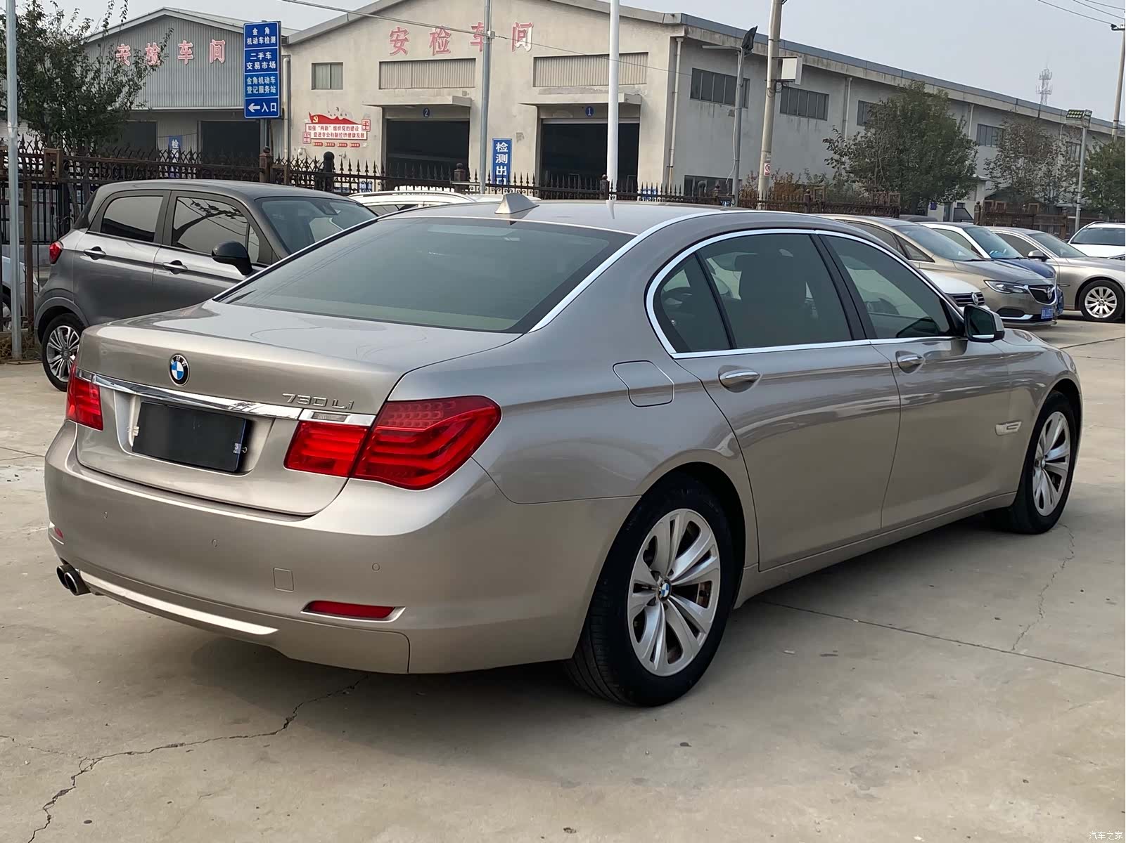 BMW 7 Series, 2011 12