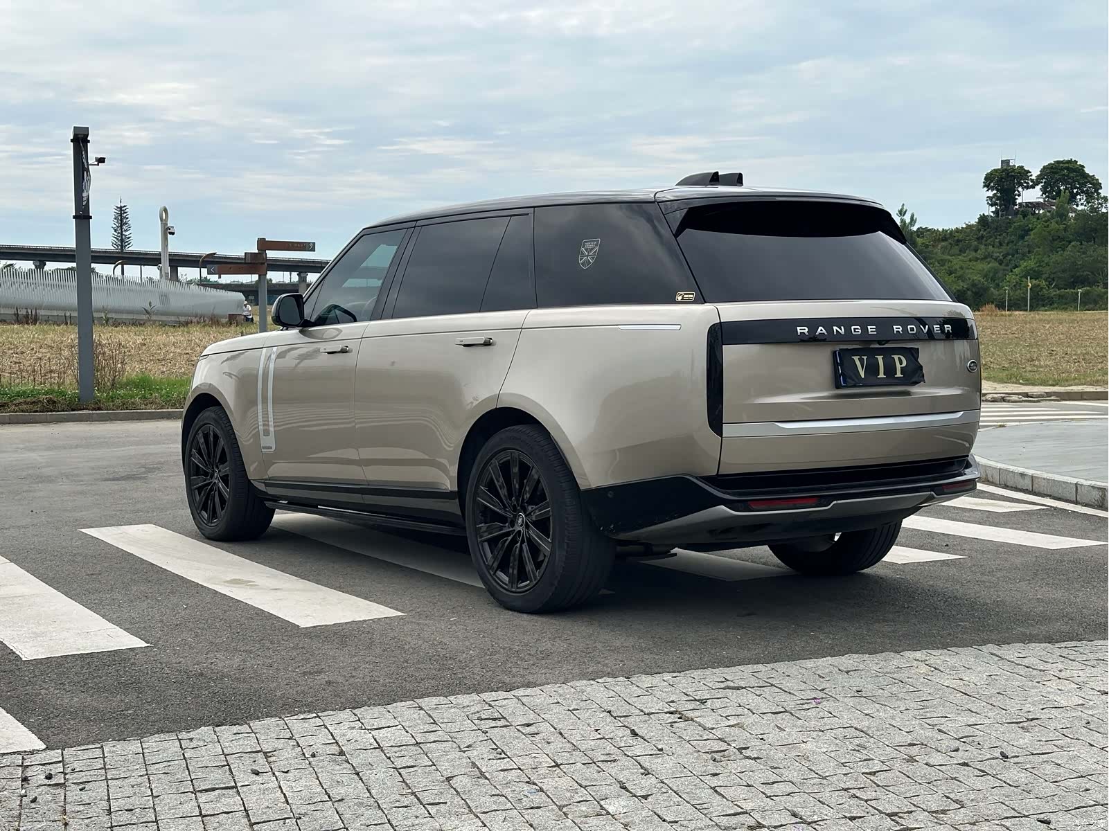 Land Rover Range Rover, 2023 11