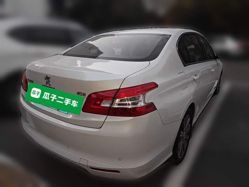 Peugeot 408