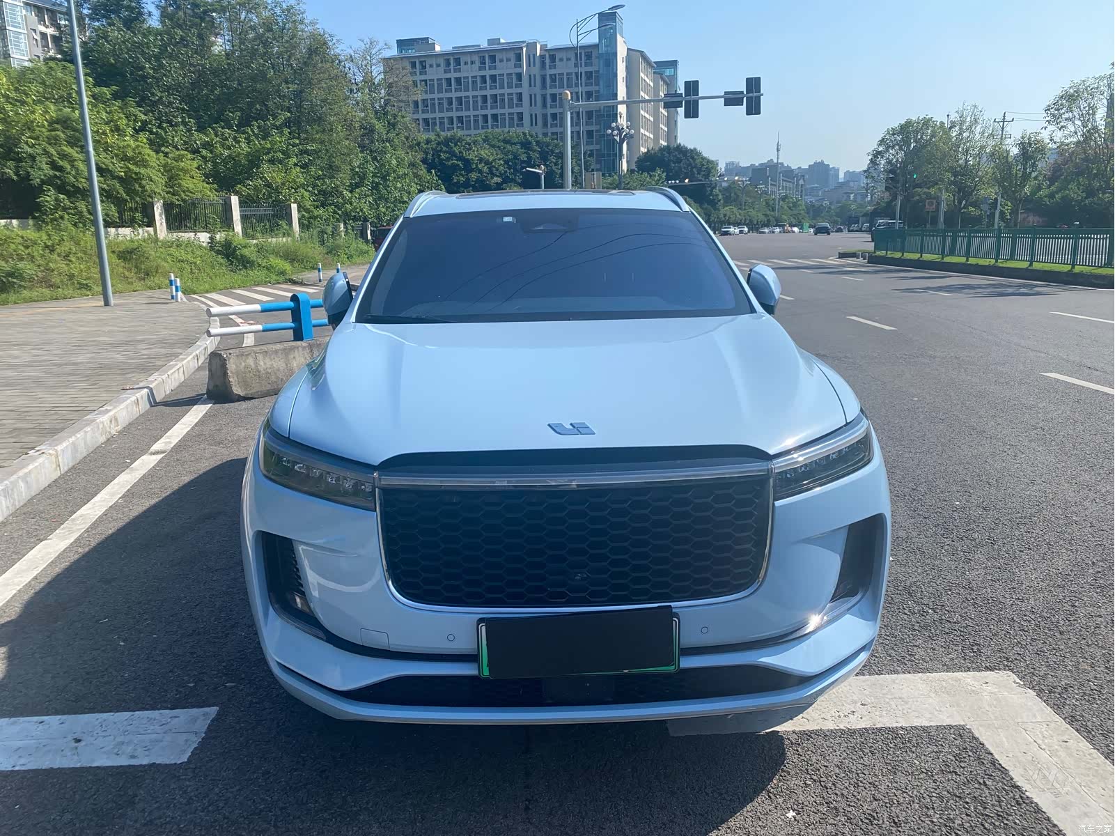 Li Auto ONE, 2022 2