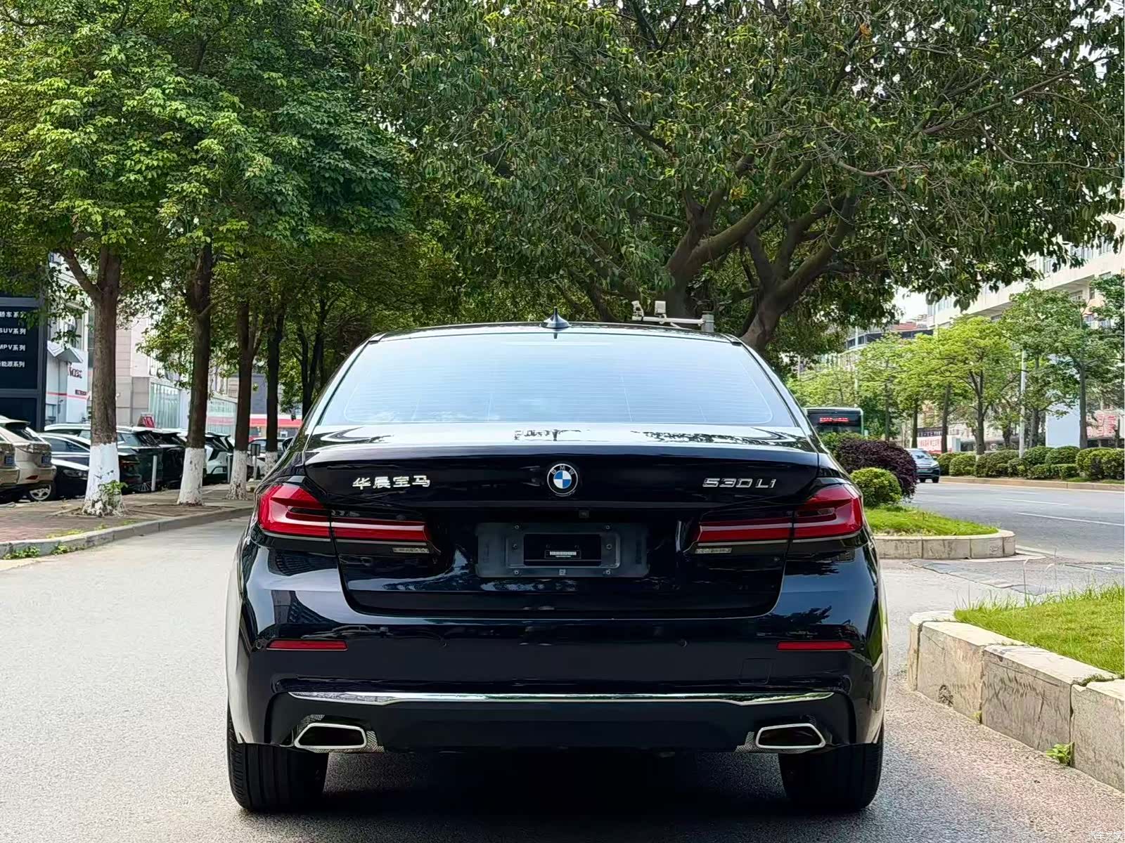 BMW 5 Series, 2022 8