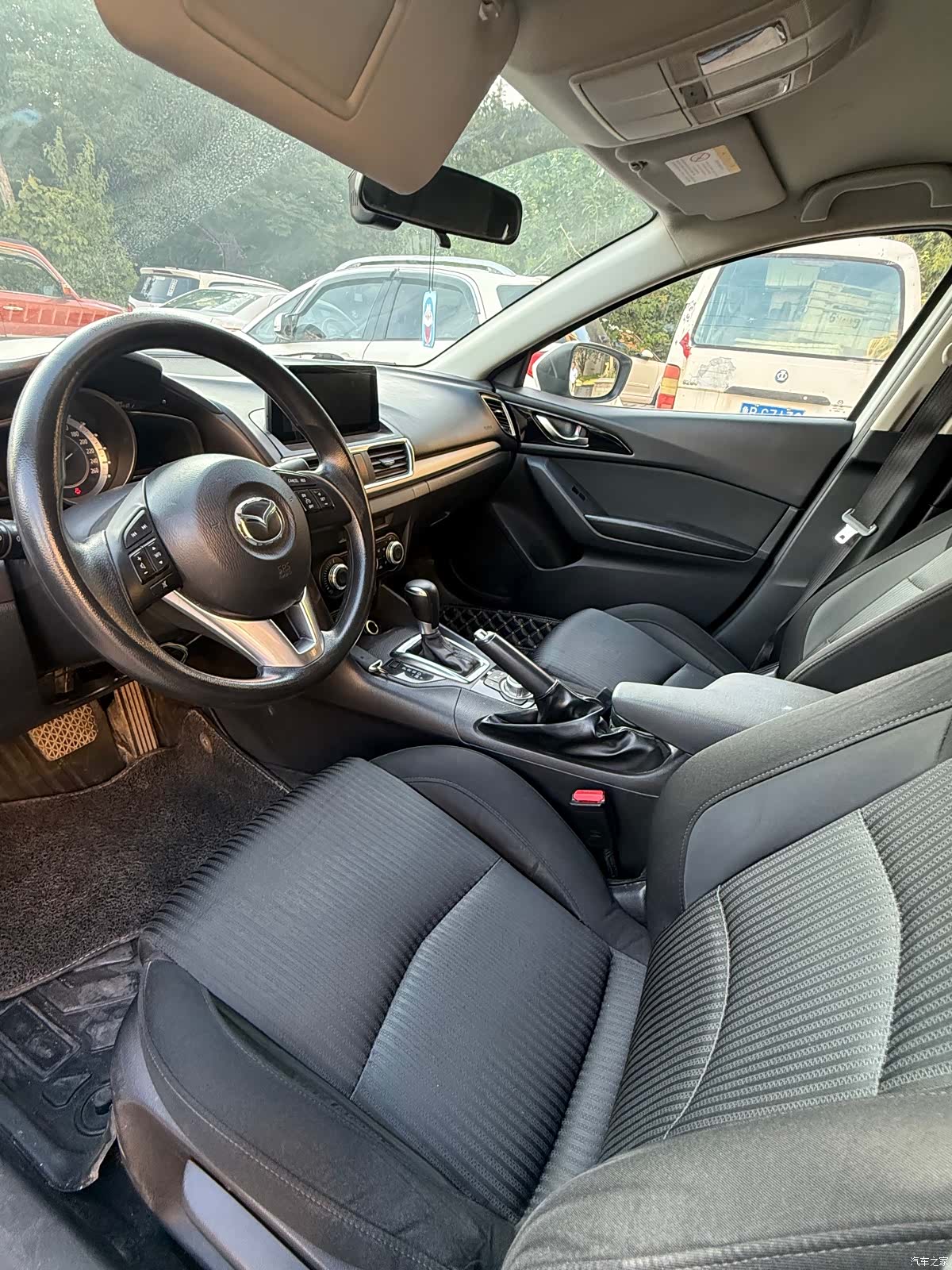 Mazda Mazda3, 2016 все фото