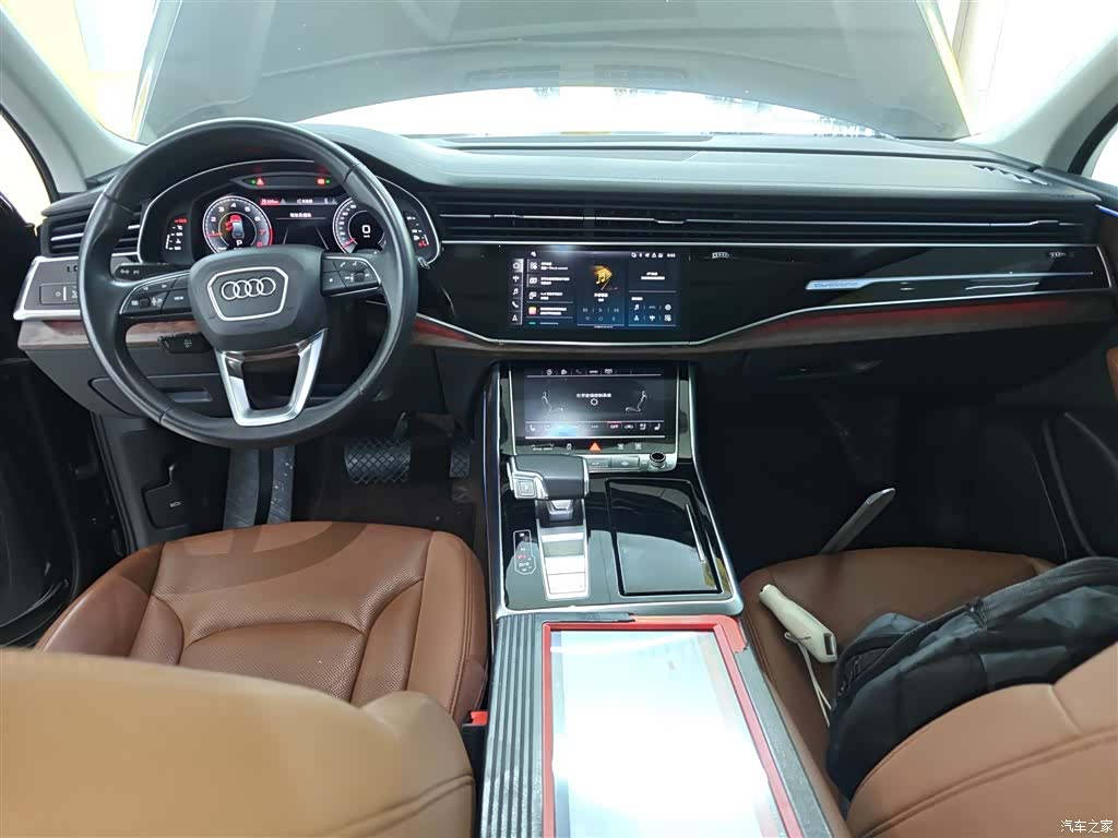Audi Q7, 2023 6