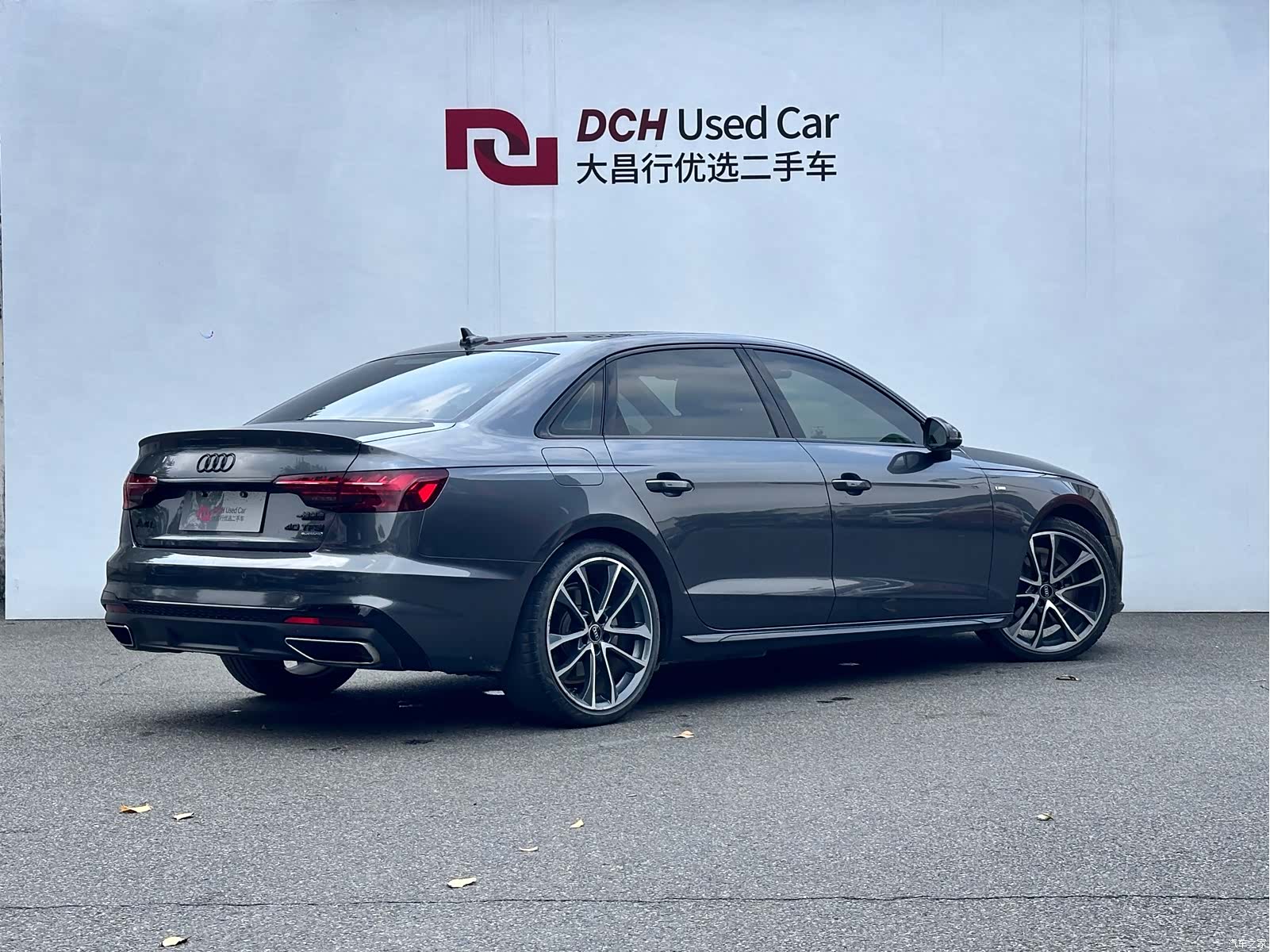 Audi A4L, 2023 все фото