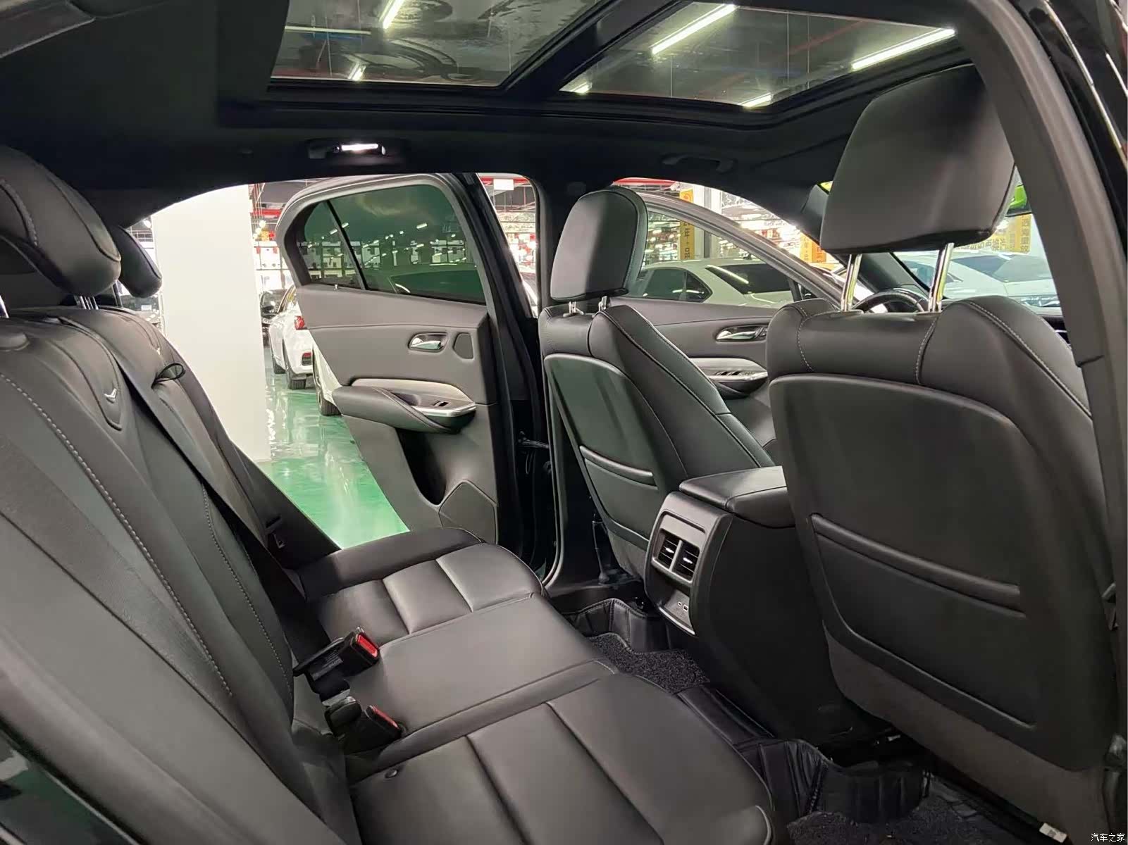 Cadillac XT4, 2019 6