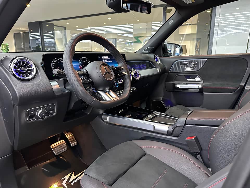 Mercedes-Benz GLB AMG