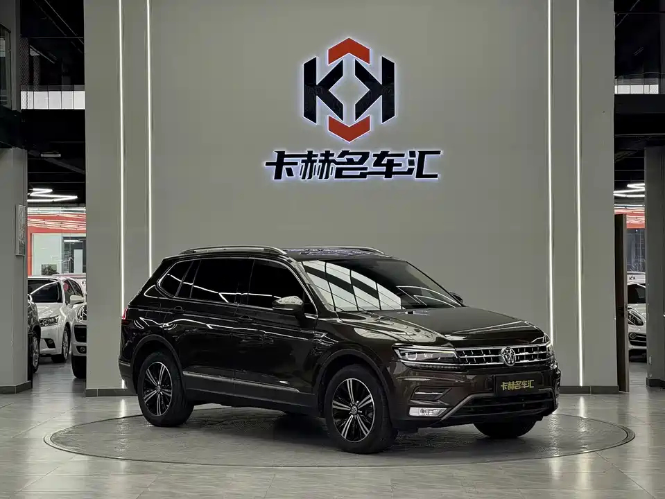 Volkswagen Tiguan L