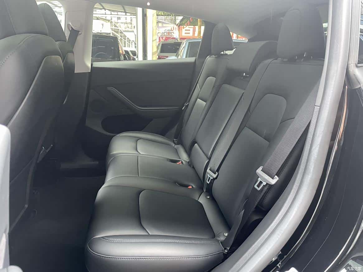 Tesla Model Y, 2024 12
