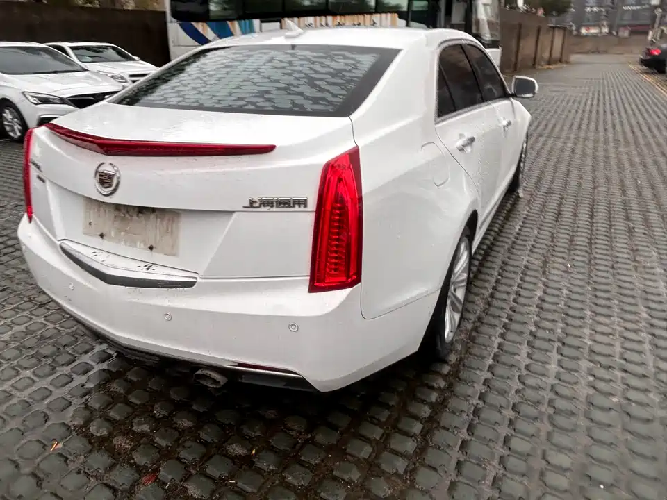 Cadillac ATS-L