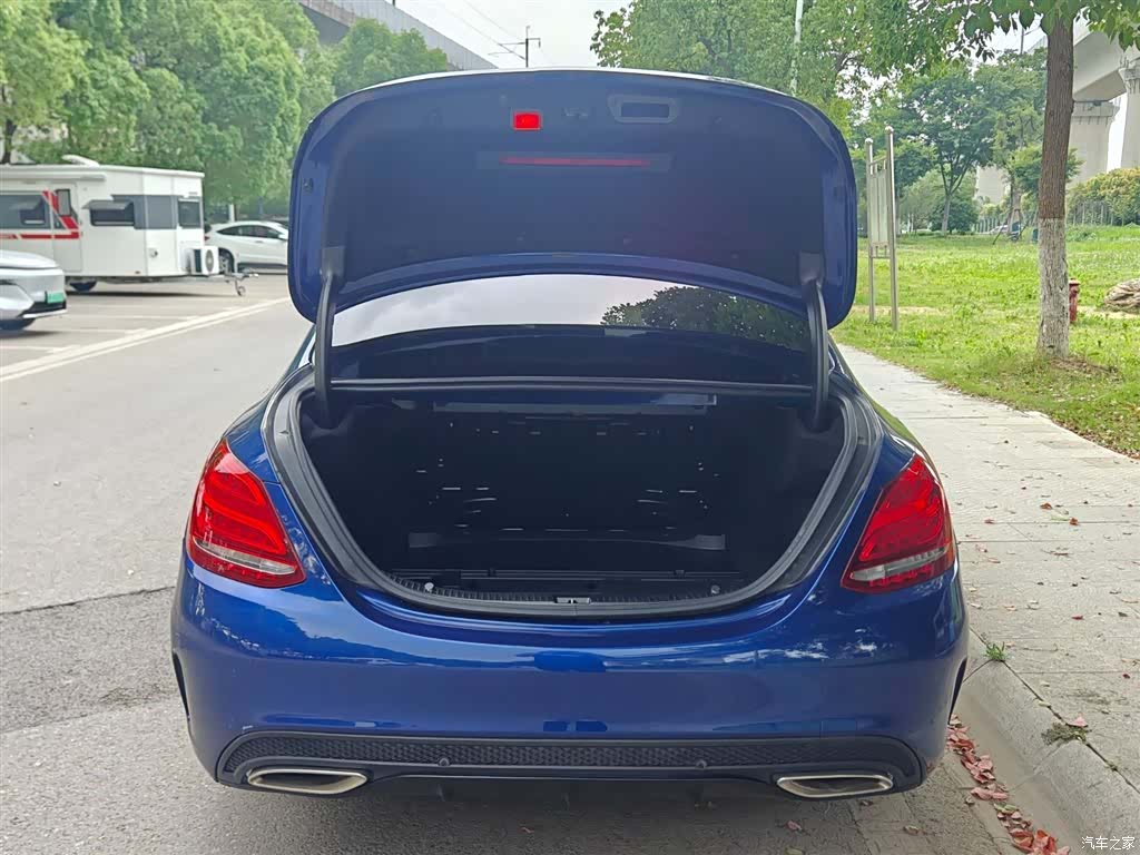 Mercedes-Benz C-Class, 2018 8