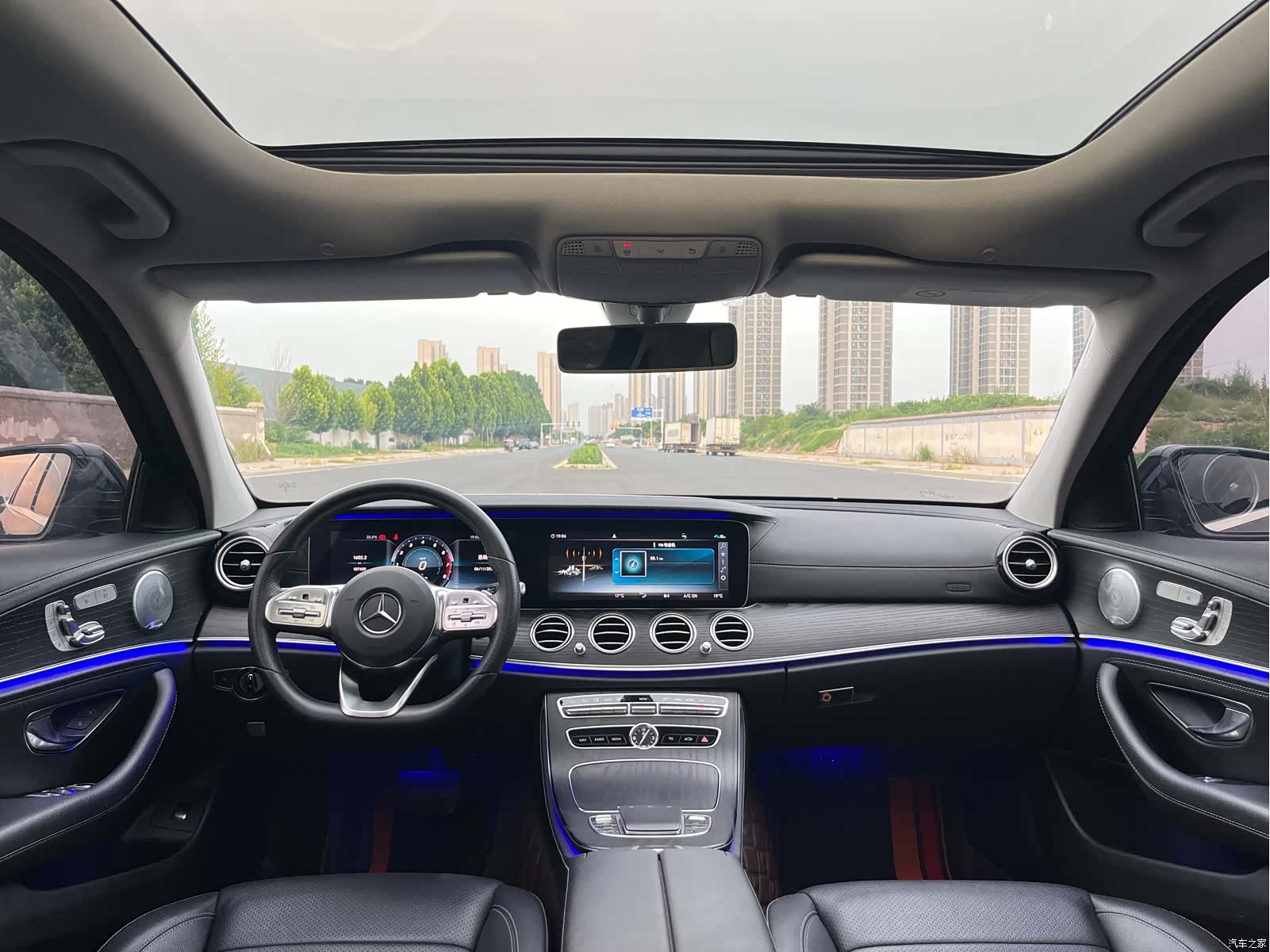 Mercedes-Benz E-Class, 2019 8