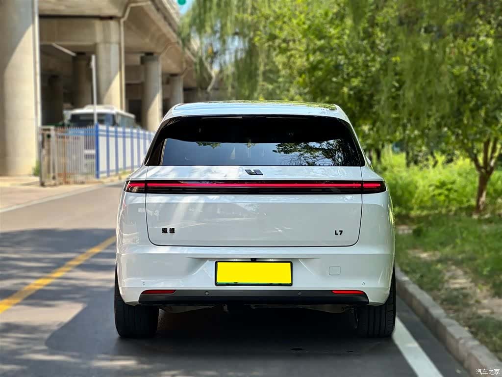 Li Auto L7, 2024 4