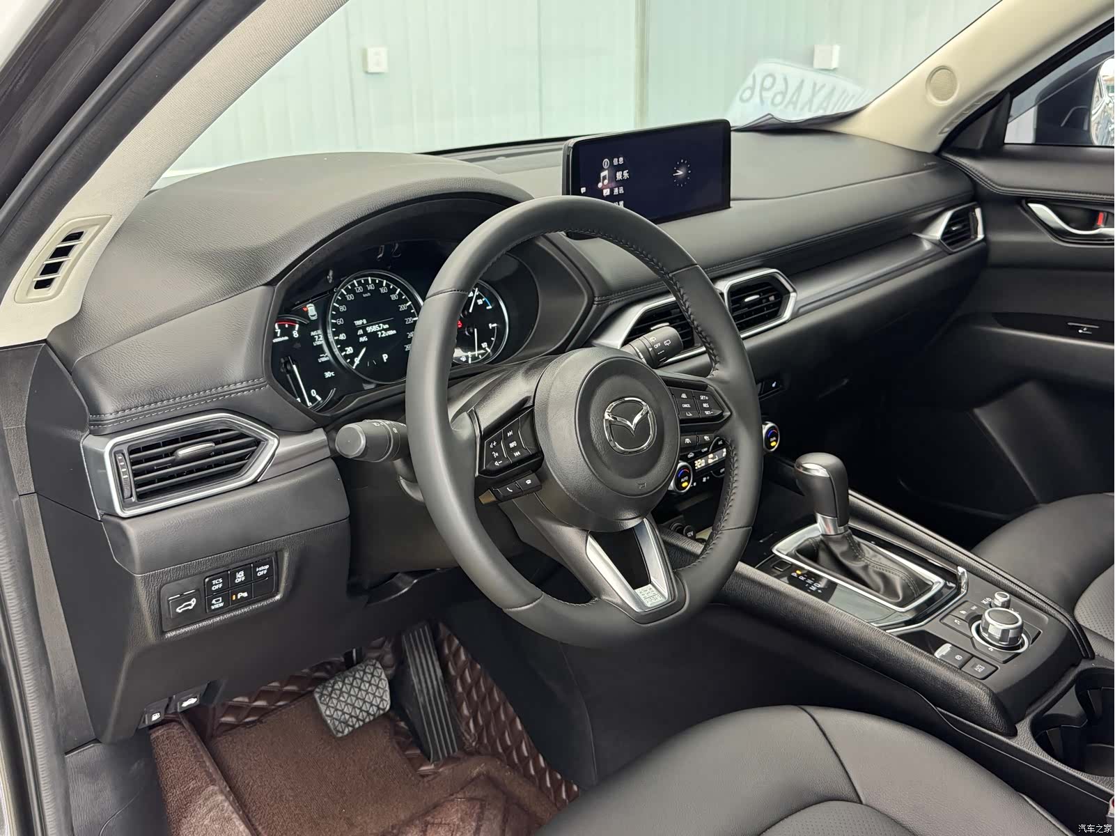 Mazda CX-5, 2024 17