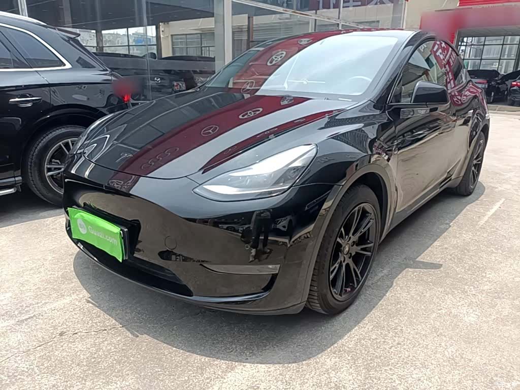 Tesla Model Y, 2021 1
