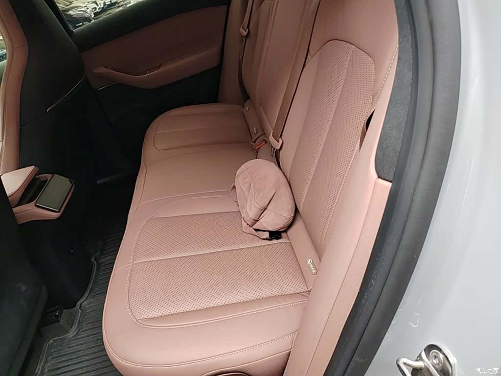 NIO EC6, 2024 17