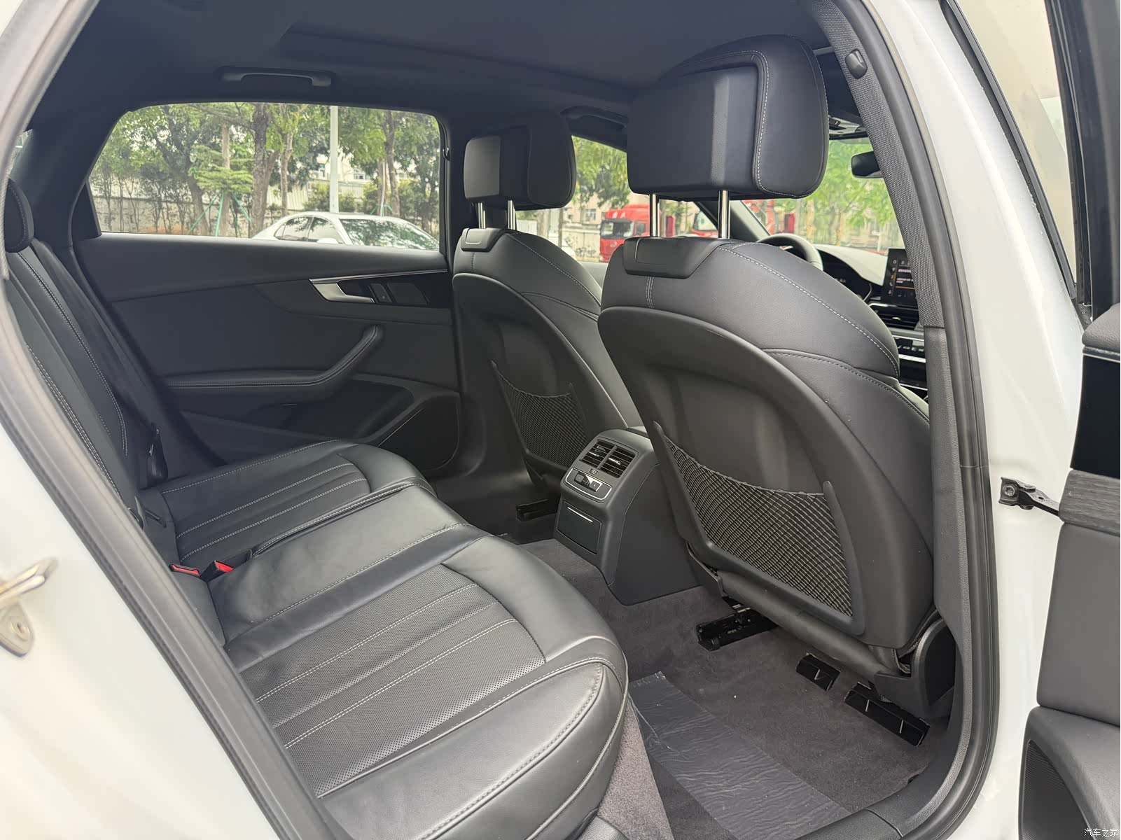 Audi A4L, 2023 12