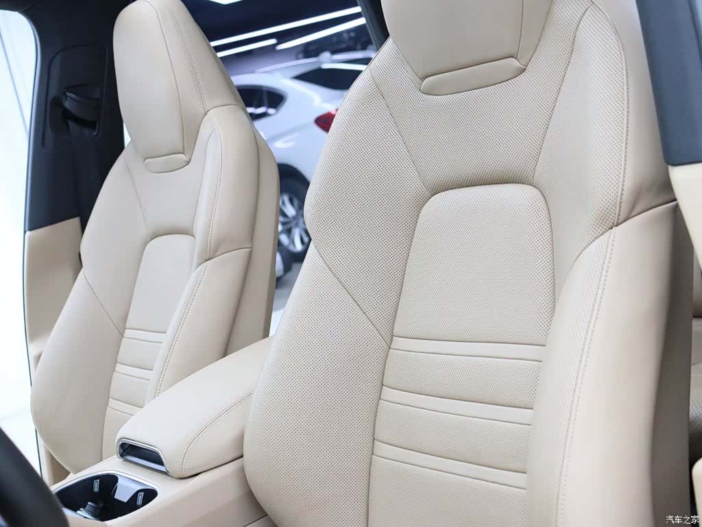 Porsche Cayenne, 2018 4