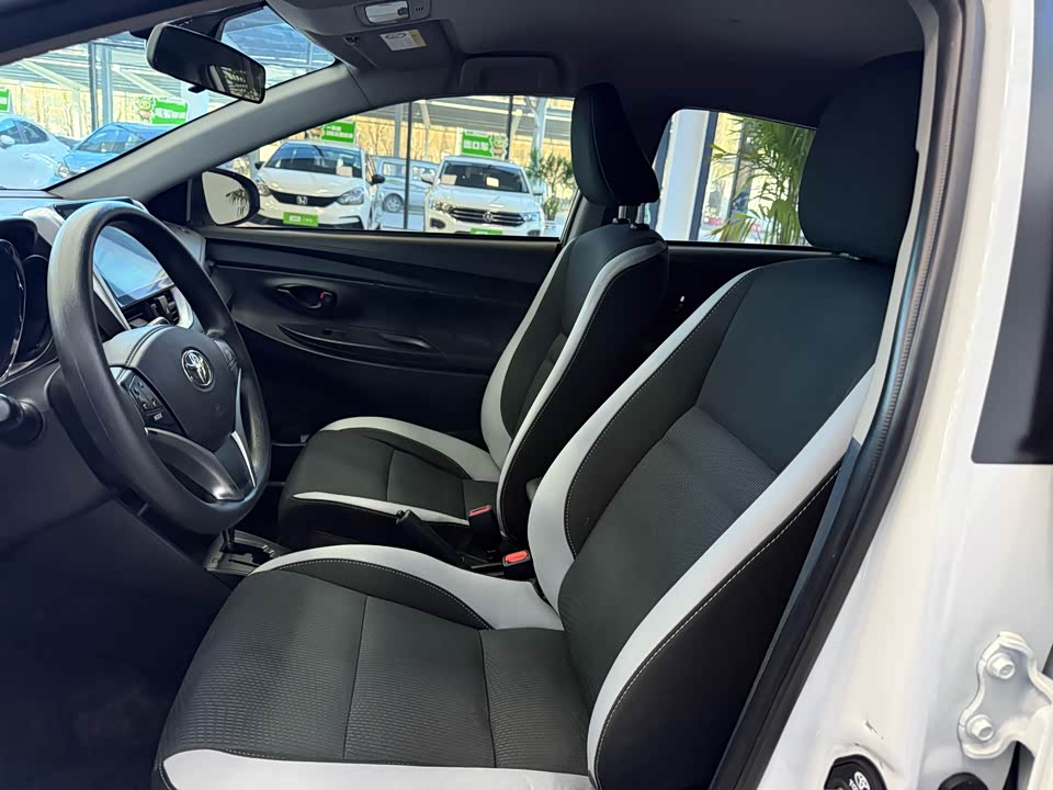 Toyota YARiS L Zhixuan