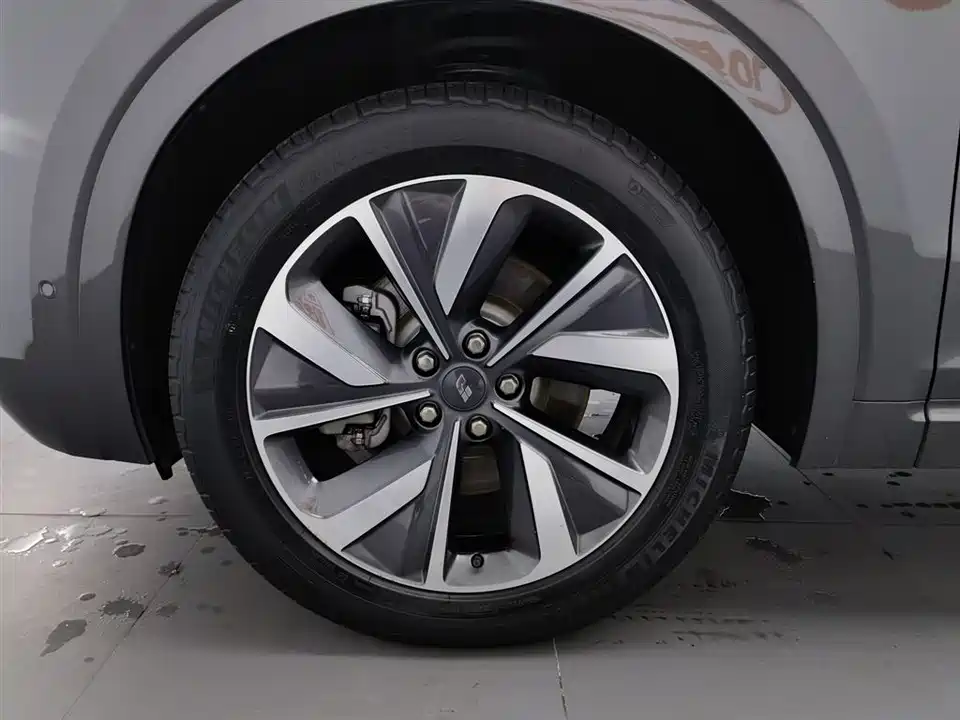 Li Auto Ideal ONE