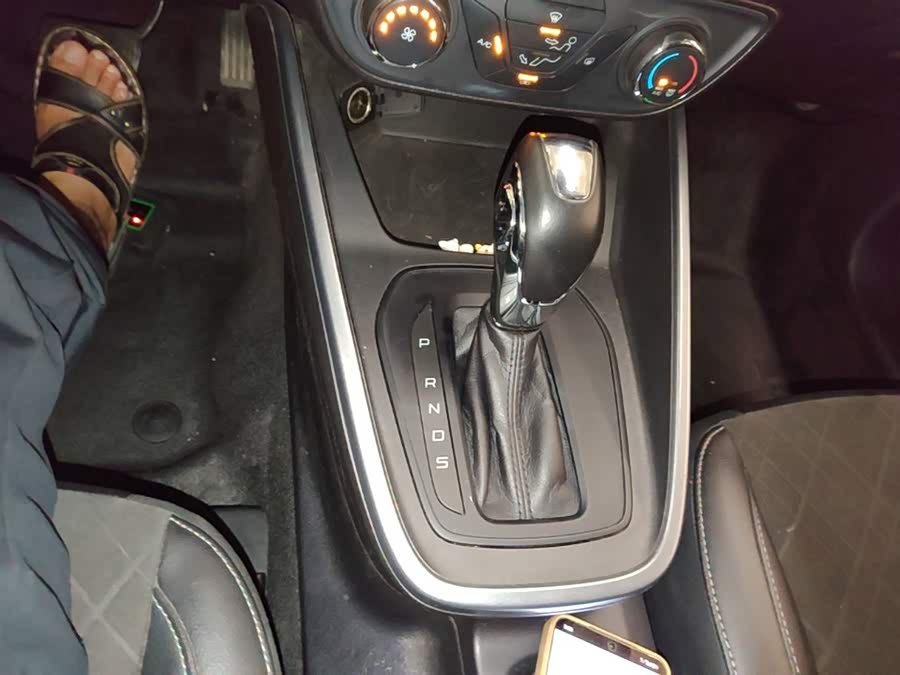 Ford Focus 2019, фото 14