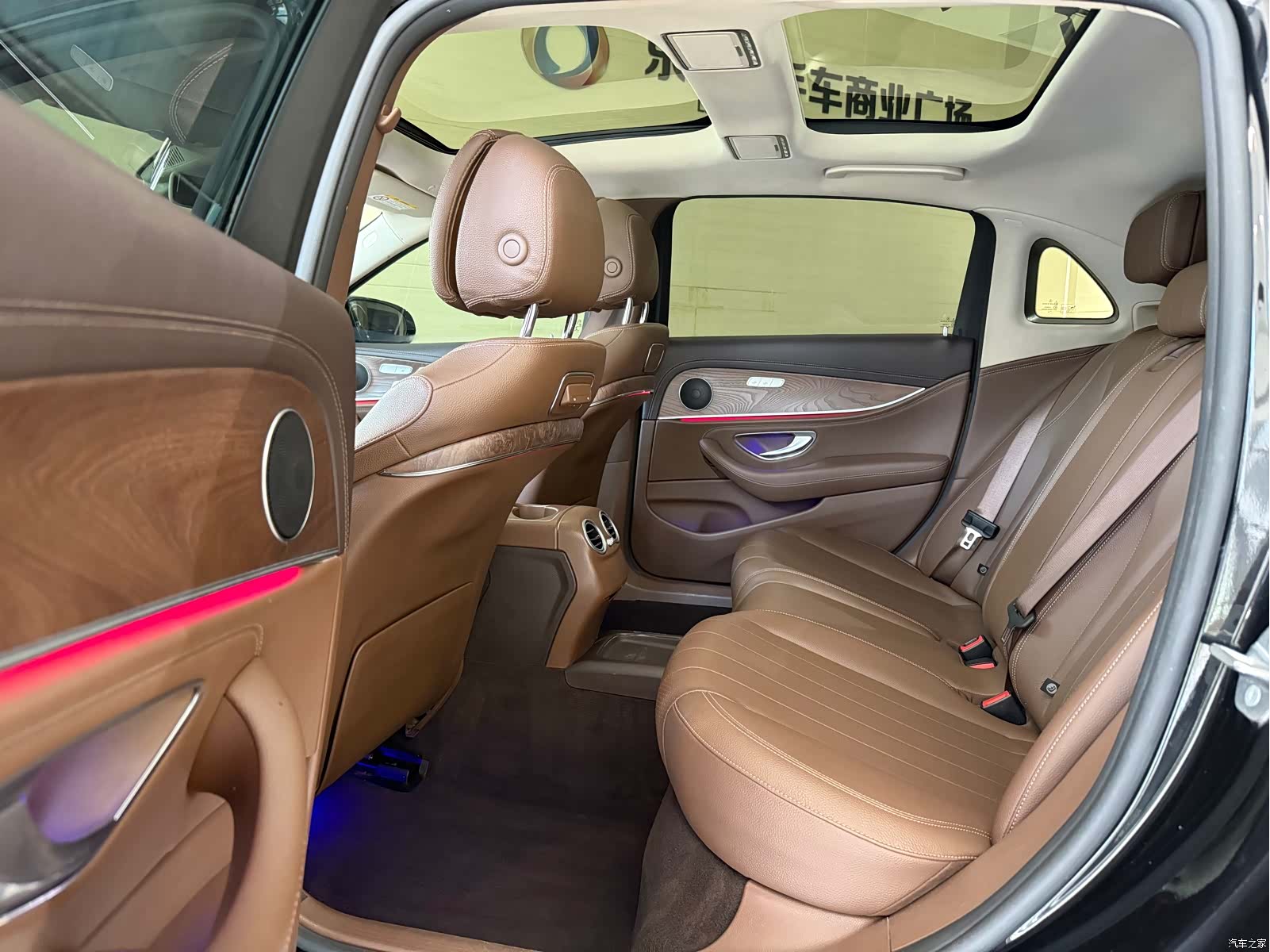 Mercedes-Benz E-Class, 2018 7