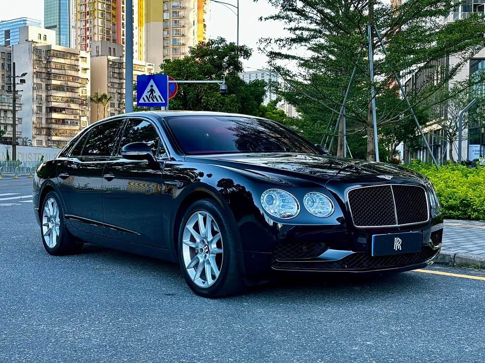 Bentley Flying