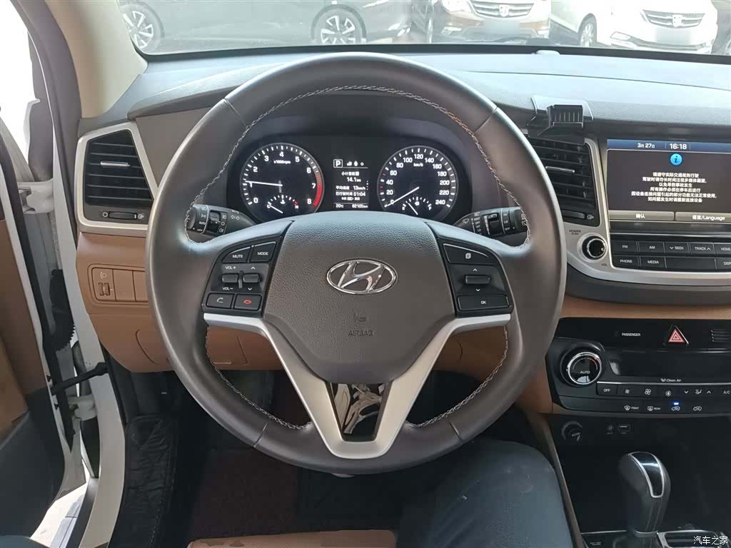 Hyundai Tucson, 2016 7