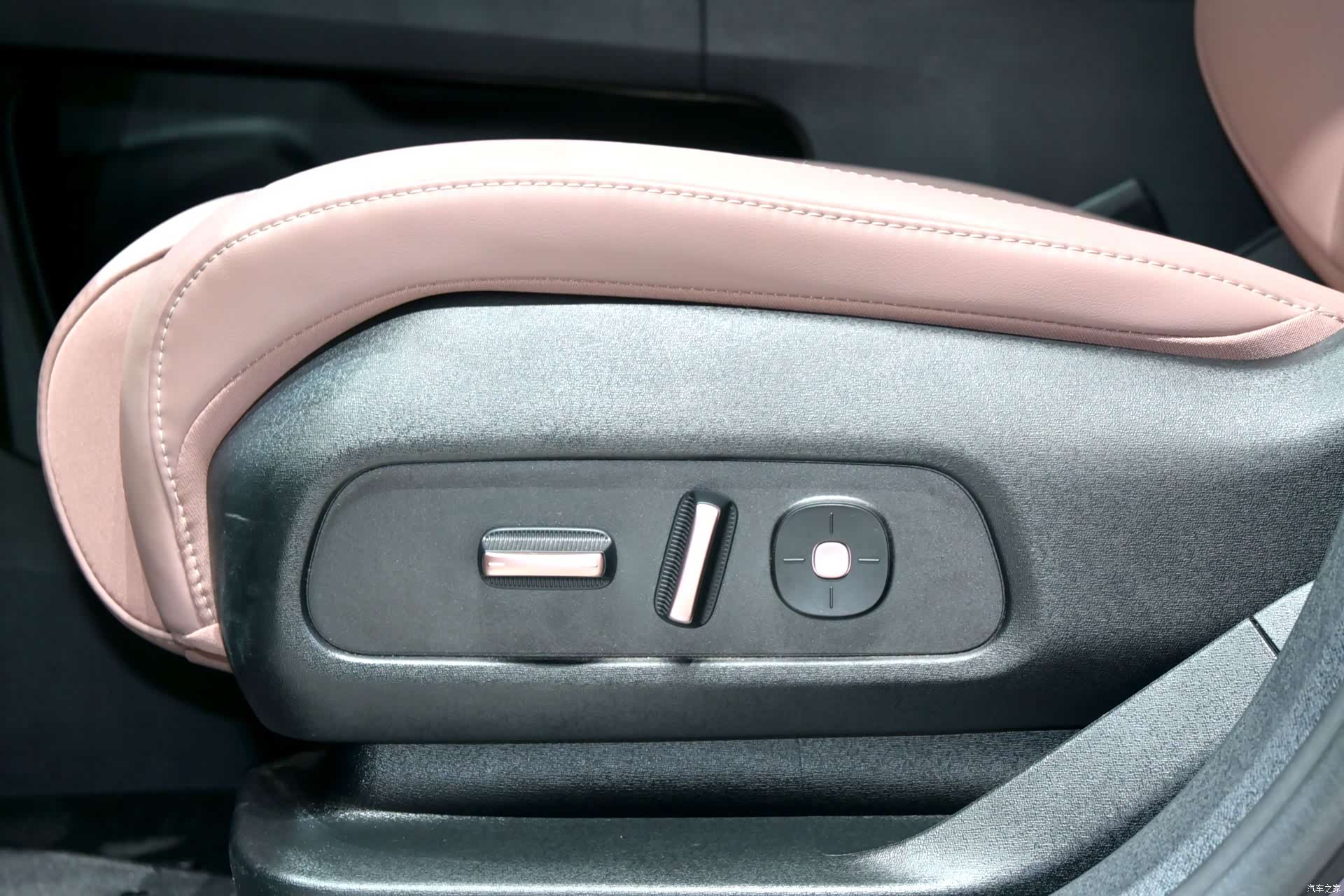NIO EC6, 2025 20