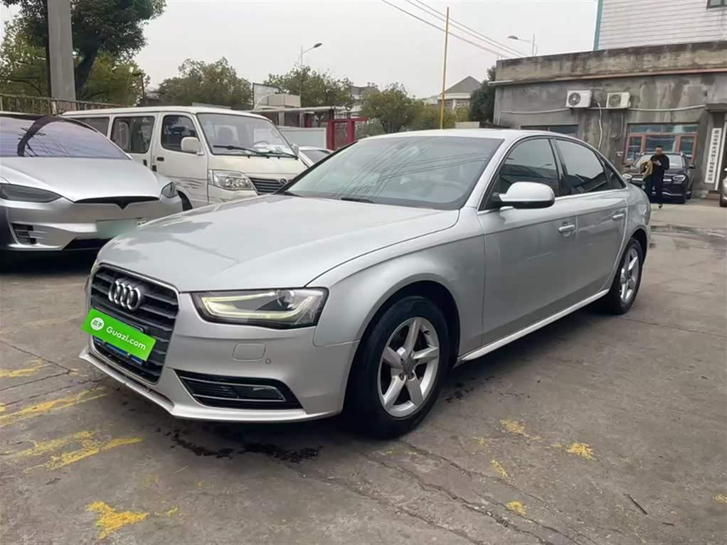 Audi A4L 2013 35 TFSI AT