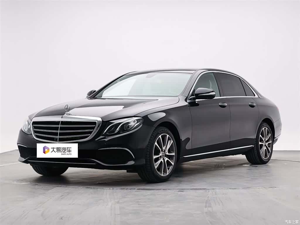 Mercedes-Benz E-Class, 2019 1