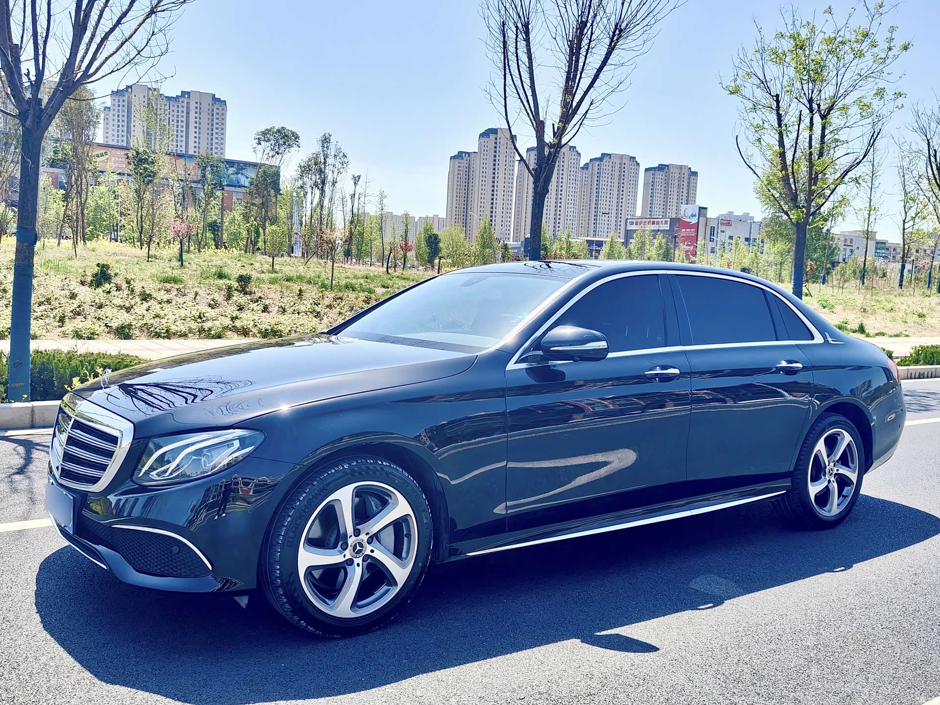 Mercedes-Benz E-Class, 2018 1