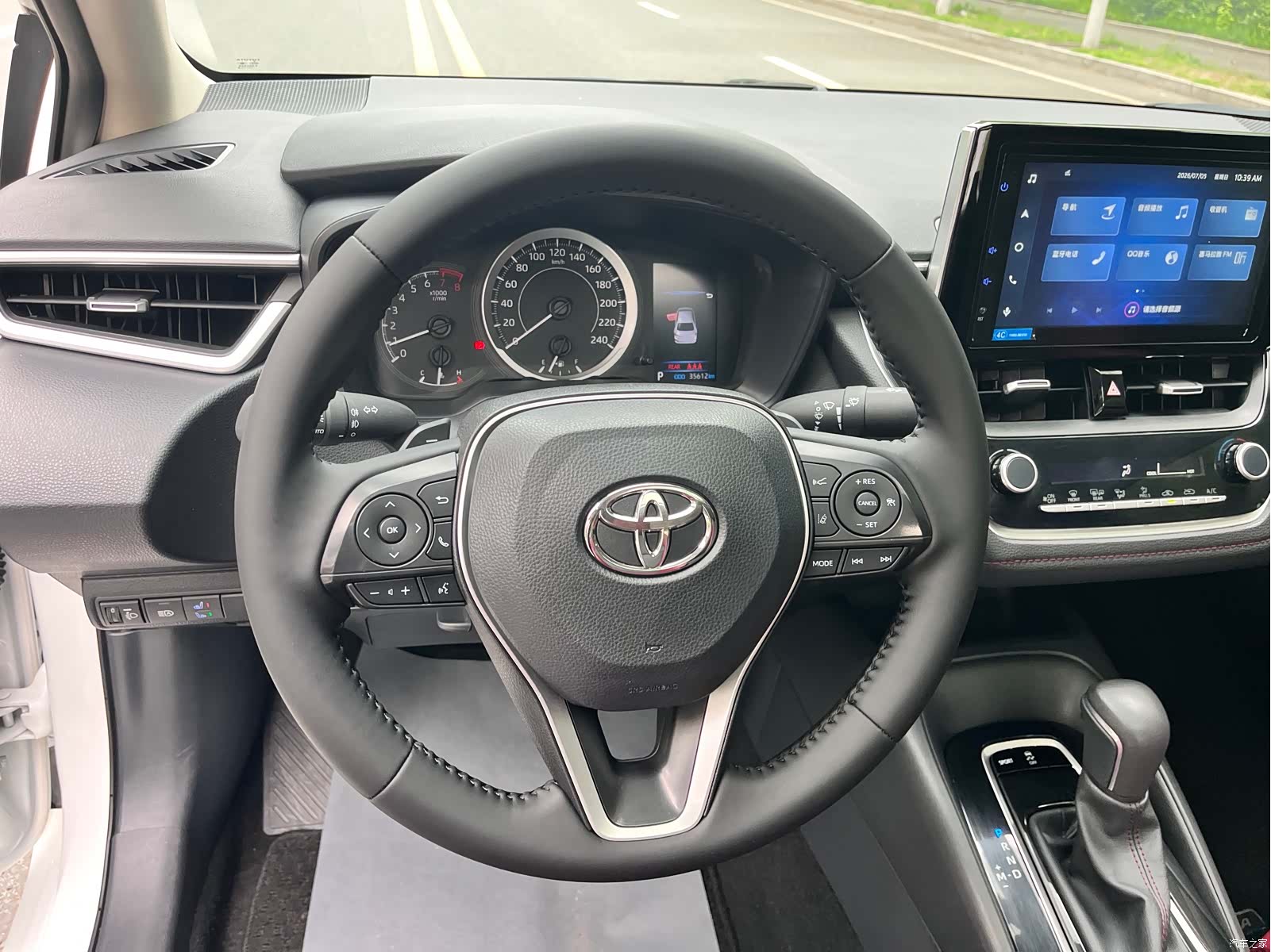 Toyota Corolla, 2022 11
