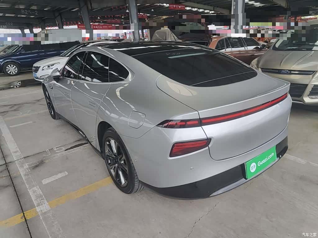 Xpeng P7, 2022 все фото