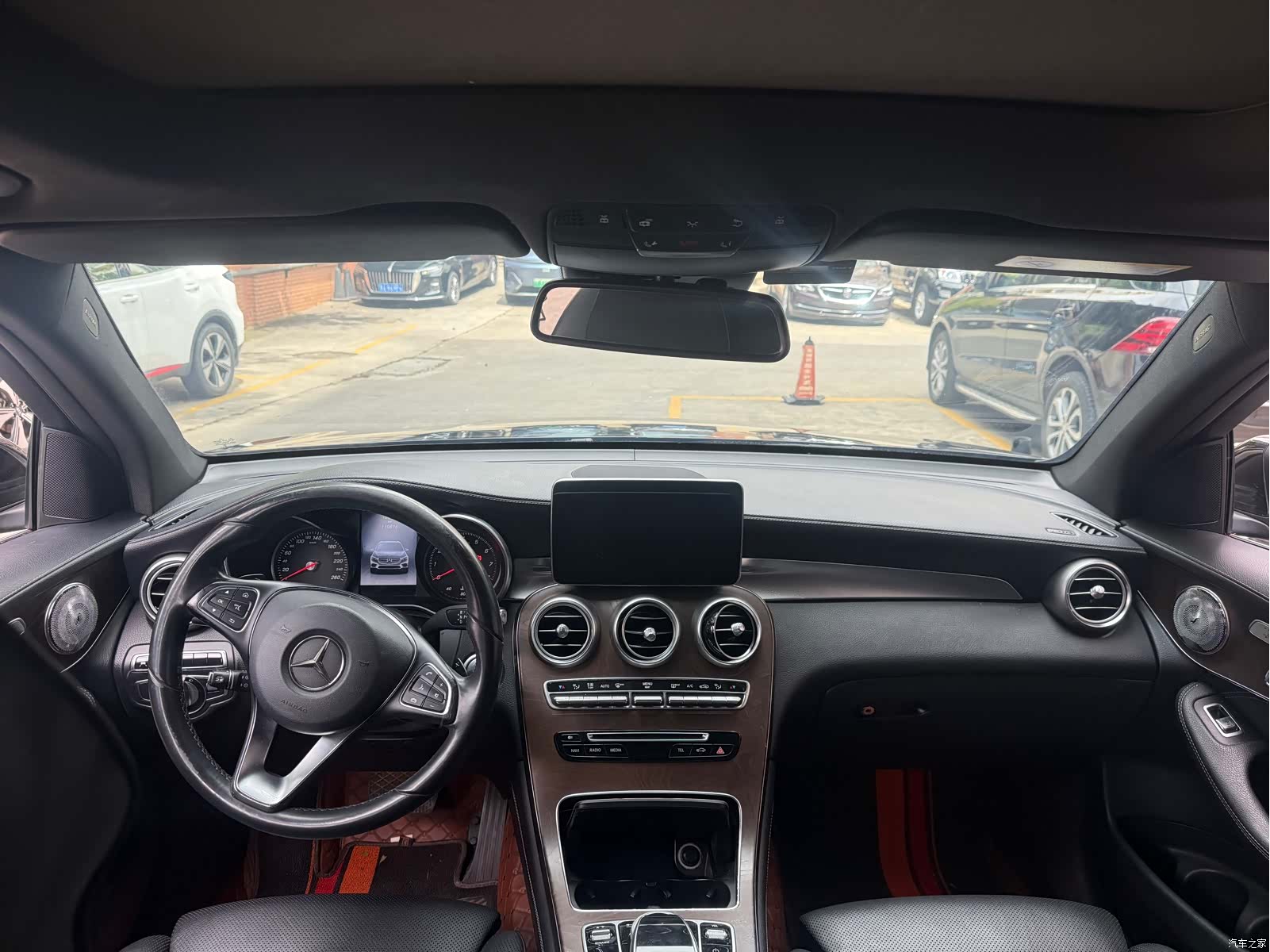 Mercedes-Benz GLC, 2016 все фото