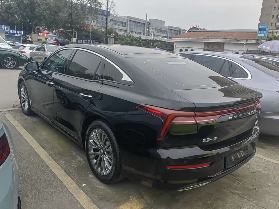 Besturn B70
