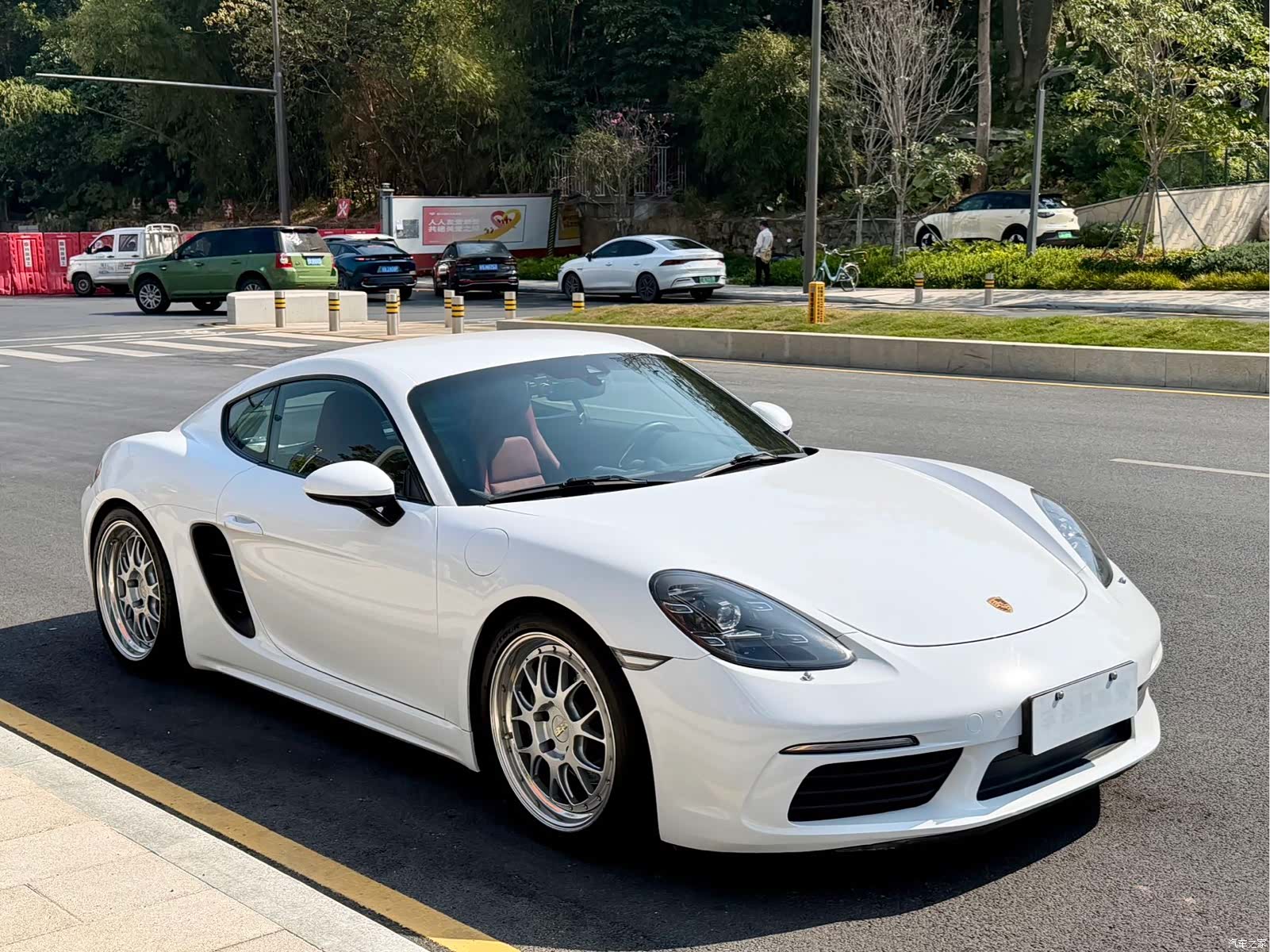Porsche Cayman, 2017 3