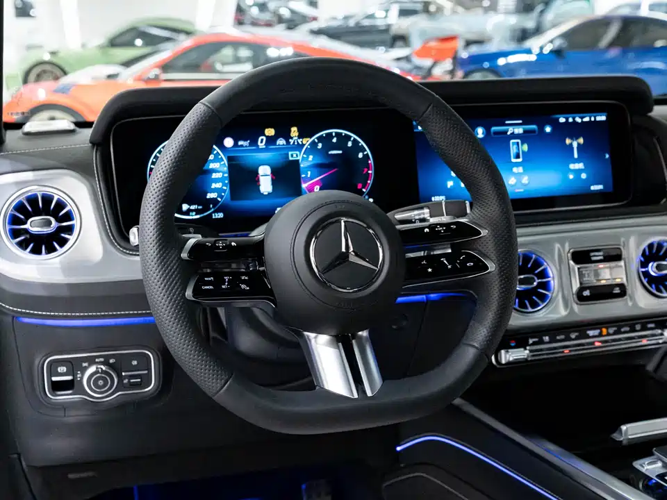 Mercedes-Benz G-class