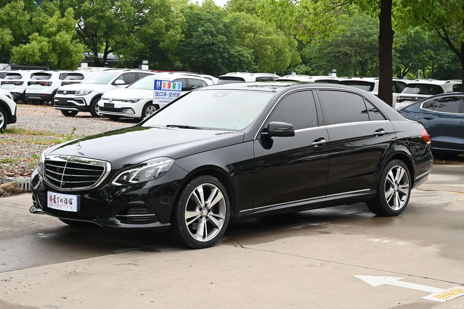 Mercedes-Benz E-Class, 2014 1