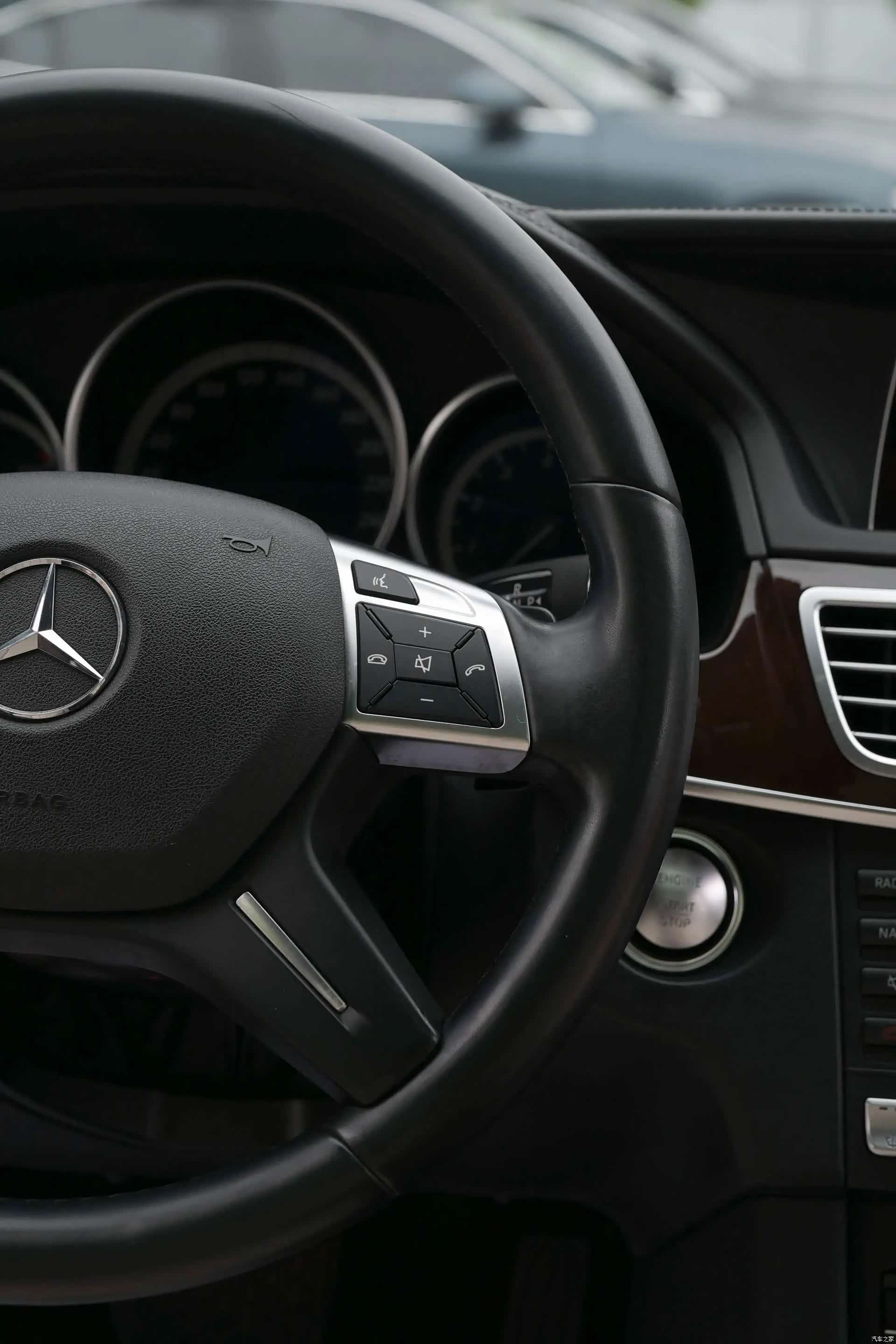 Mercedes-Benz E-Class, 2014 14