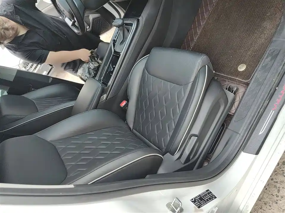 Wuling Wuling Jiachen