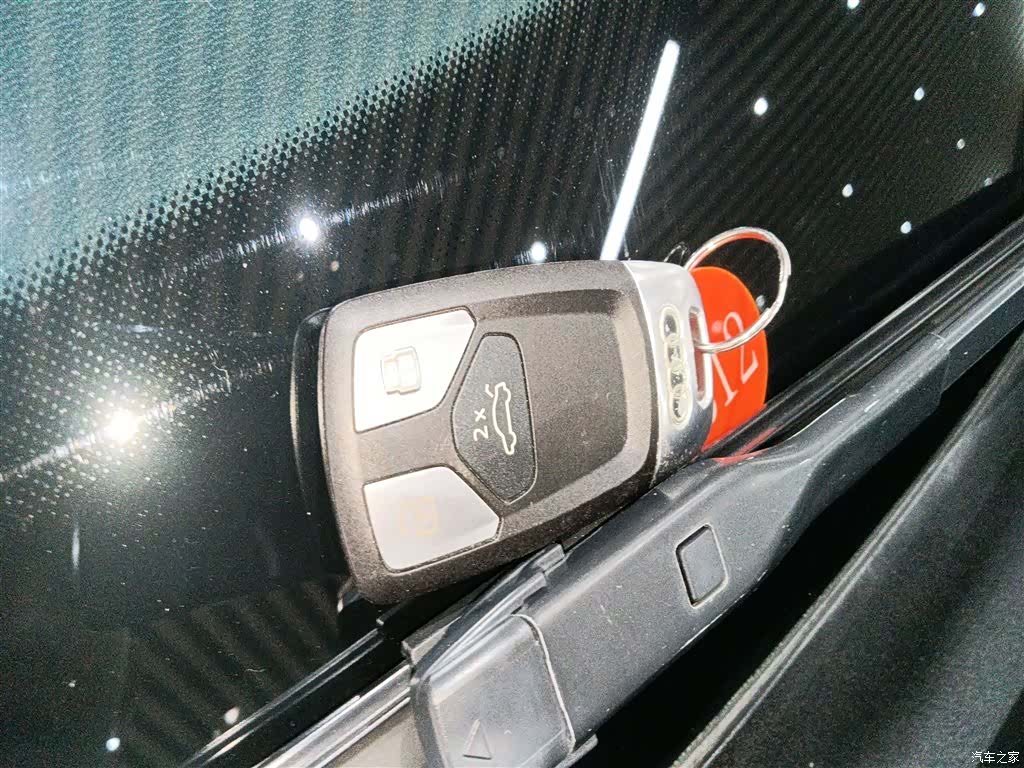 Audi Q5L, 2020 9