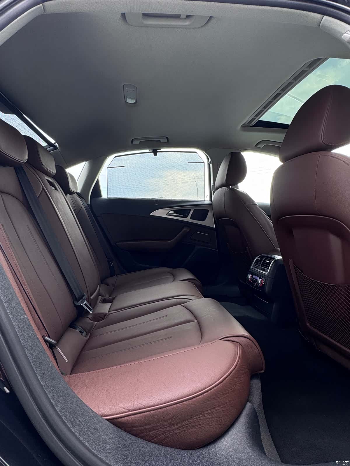 Audi A6L, 2014 16
