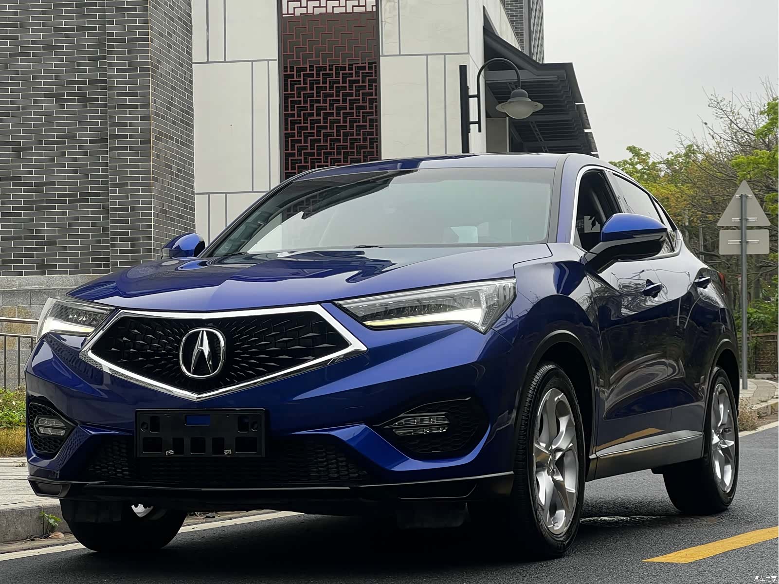 Acura CDX