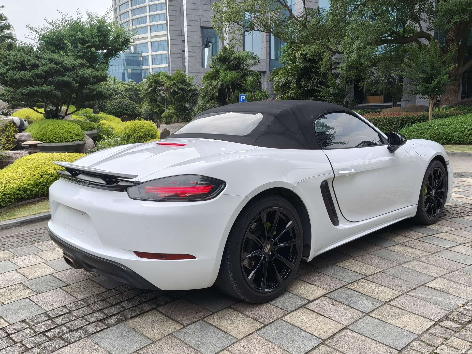 Porsche Boxster, 2018 8