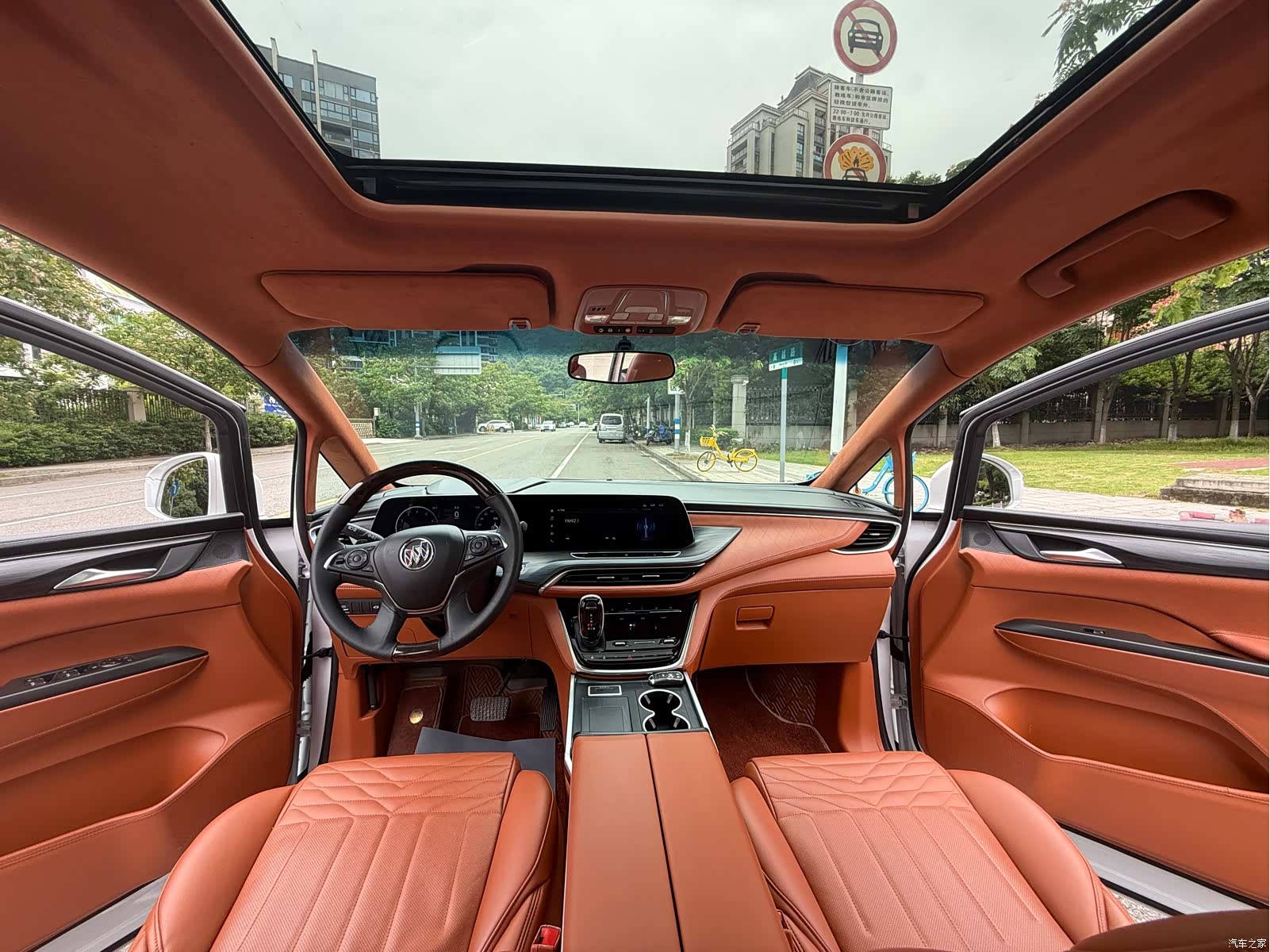 Buick GL8, 2022 13