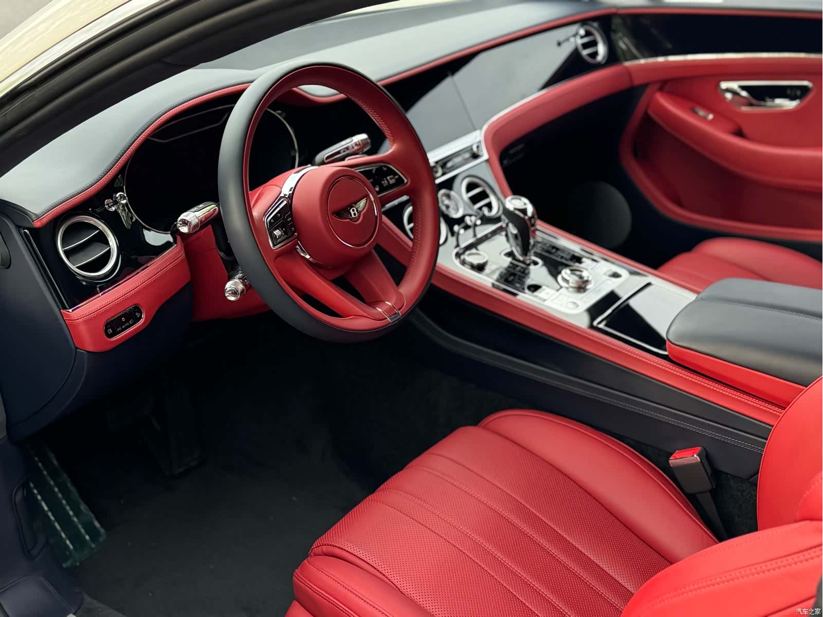 Bentley Continental GT, 2021 6