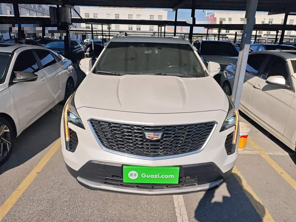Cadillac XT4